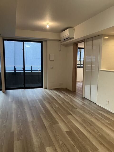 ※写真は同タイプ住戸です。(居間)