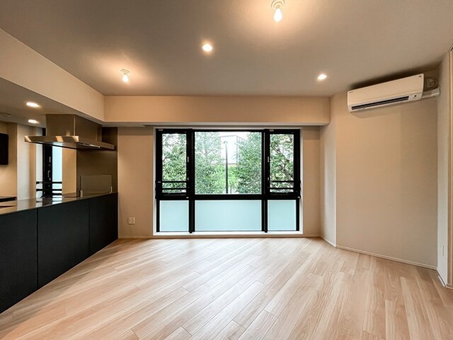 ※写真は同タイプ住戸です。(居間)