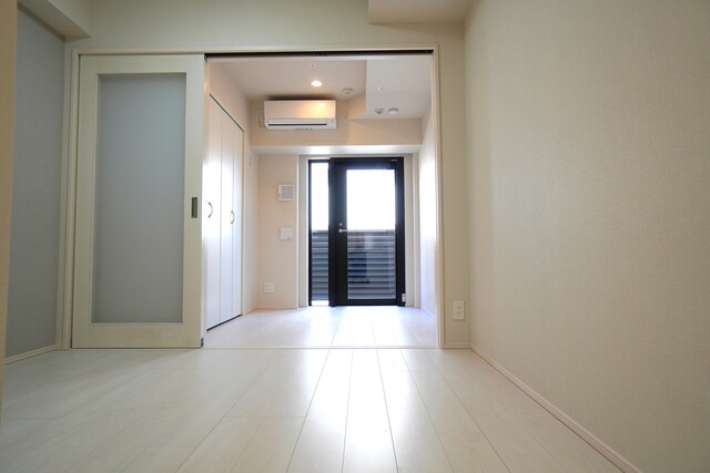 ※写真は同タイプ住戸です。(居間)