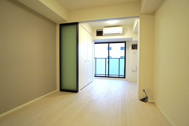 ※写真は同タイプ住戸です。(居間)