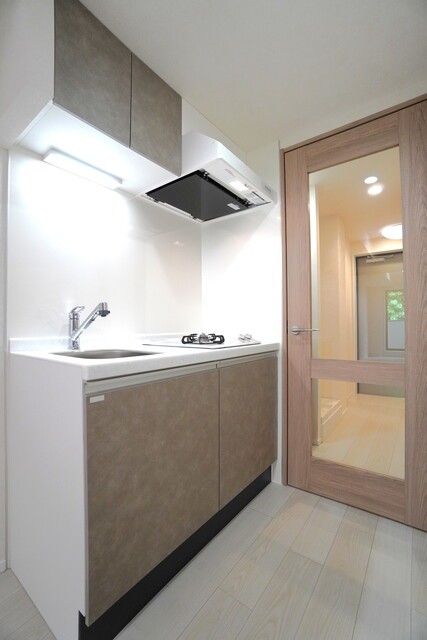 ※写真は同タイプ住戸です。(キッチン)