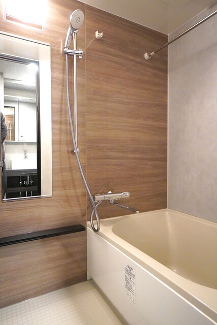 ※写真は同タイプ住戸です。(風呂)