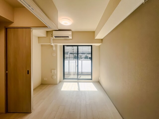 ※写真は同タイプ住戸です。(居間)