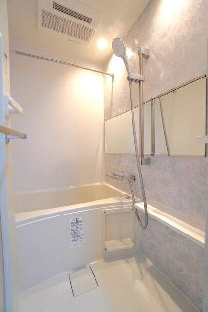 ※写真は同タイプ住戸です。(風呂)