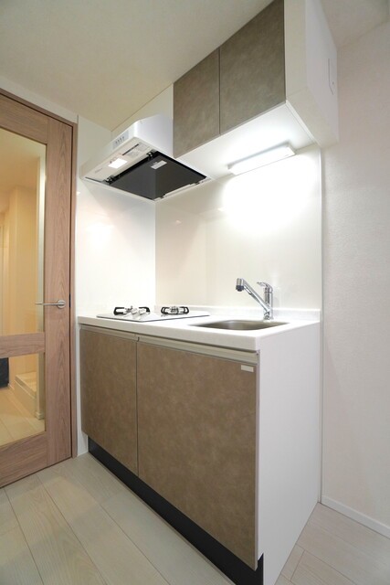 ※写真は同タイプ住戸です。(キッチン)
