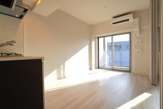 ※写真は同タイプ住戸です。(居間)