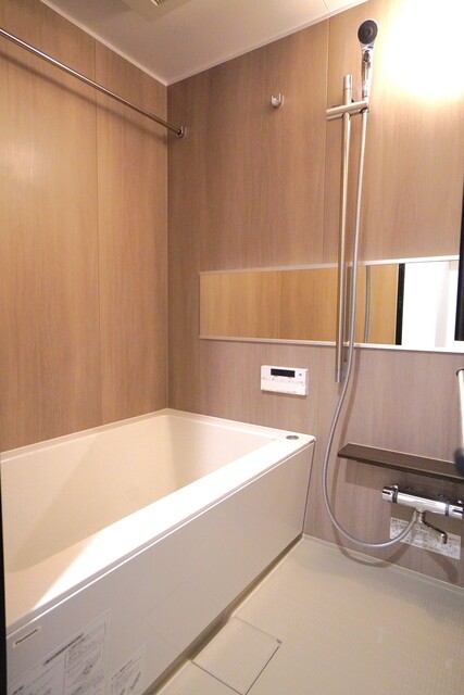 ※写真は同タイプ住戸です。(風呂)