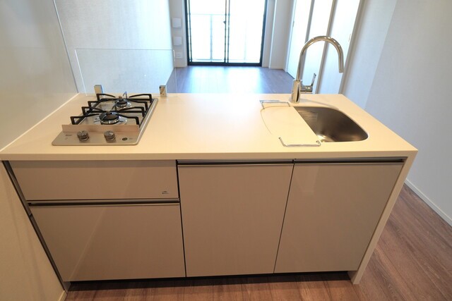 ※写真は同タイプ住戸です。(キッチン)