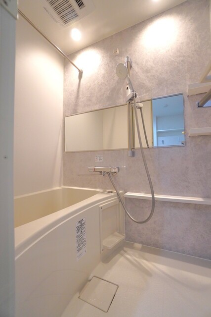 ※写真は同タイプ住戸です。(風呂)