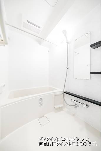 ※写真は同タイプ住戸です。(風呂)