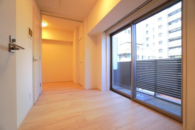 ※写真は同タイプ住戸です。(居間)