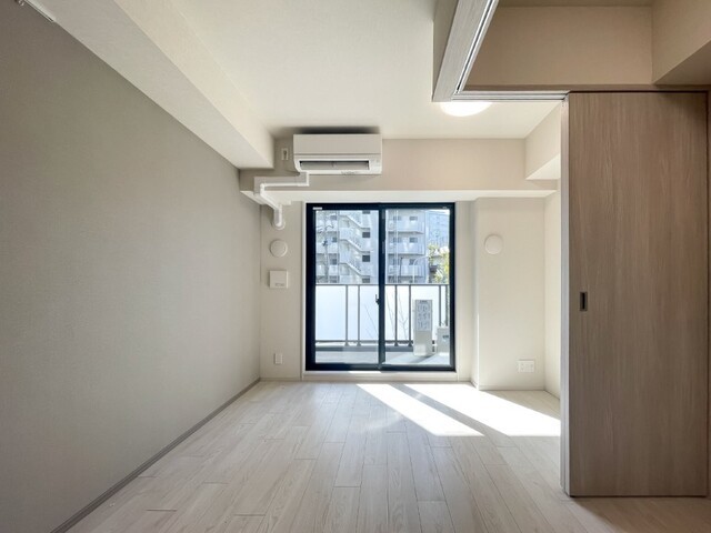 ※写真は同タイプ住戸です。(居間)
