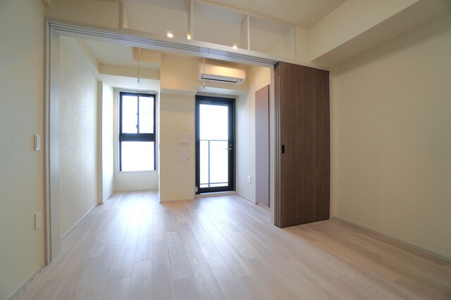 ※写真は同タイプ住戸です。(居間)