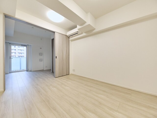 ※写真は同タイプ住戸です。(居間)