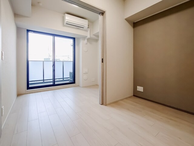※写真は同タイプ住戸です。(居間)