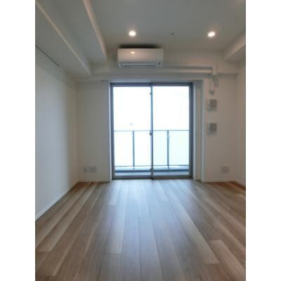 ※写真は同タイプ住戸です。(居間)