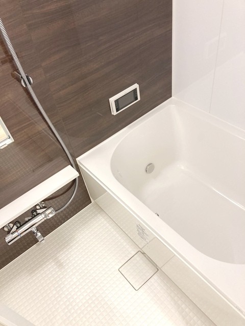 ※写真は同タイプ住戸です。(風呂)