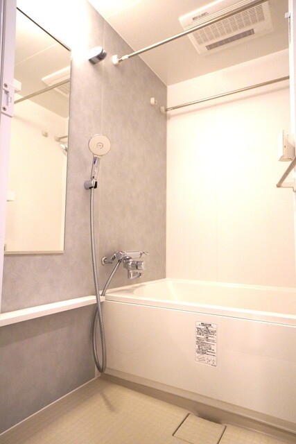 ※写真は同タイプ住戸です。(風呂)