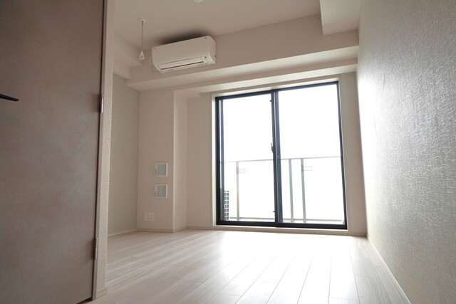 ※写真は同タイプ住戸です。(居間)