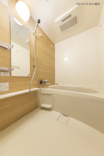 ※写真は同タイプ住戸です。(風呂)