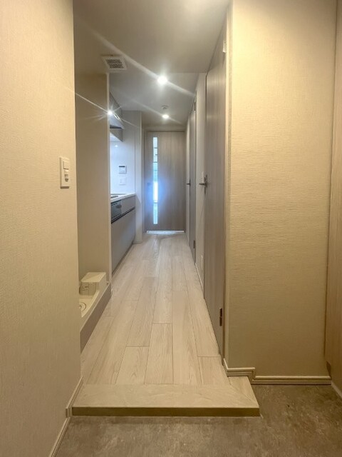 ※写真は同タイプ住戸です。(玄関)