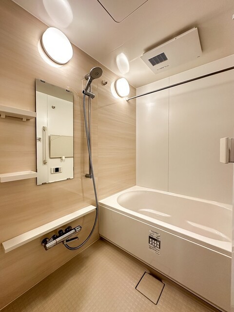 ※写真は同タイプ住戸です。(風呂)