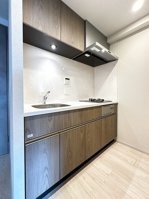 ※写真は同タイプ住戸です。(キッチン)