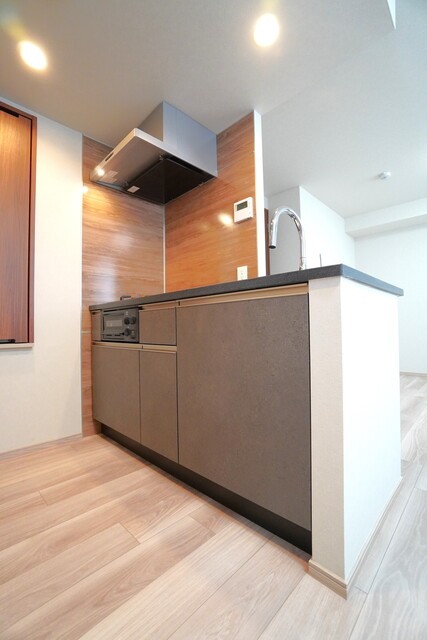 ※写真は同タイプ住戸です。(キッチン)