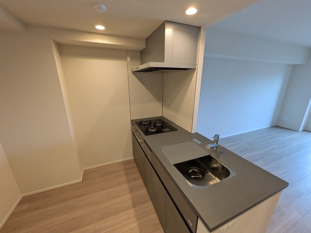 ※写真は同タイプ住戸です。(キッチン)