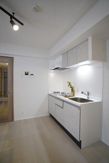 ※写真は同タイプ住戸です。(キッチン)