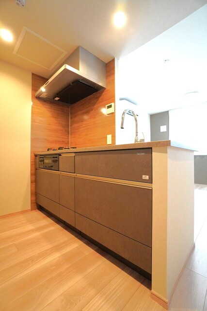 ※写真は同タイプ住戸です。(キッチン)