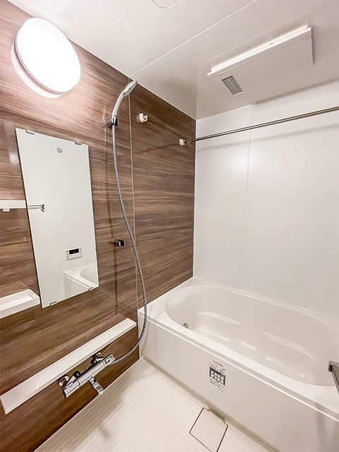 ※写真は同タイプ住戸です。(風呂)