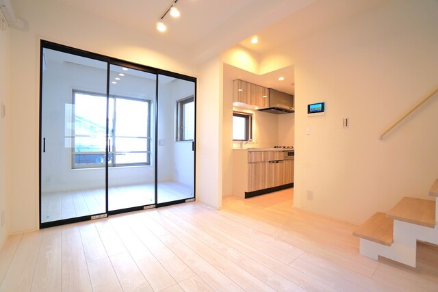 ※写真は同タイプ住戸です。(居間)
