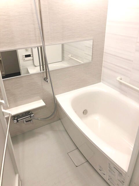 ※写真は同タイプ住戸です。(風呂)