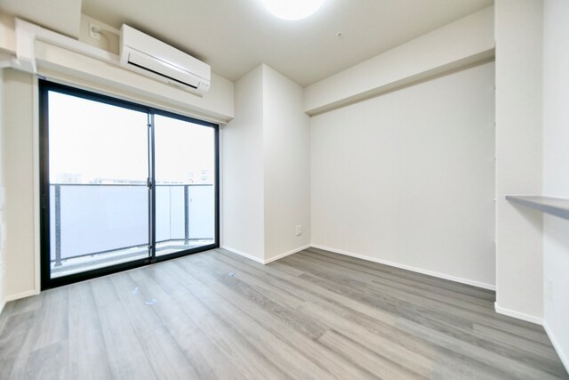 ※写真は同タイプ住戸です。(居間)