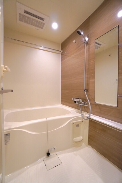 ※写真は同タイプ住戸です。(風呂)