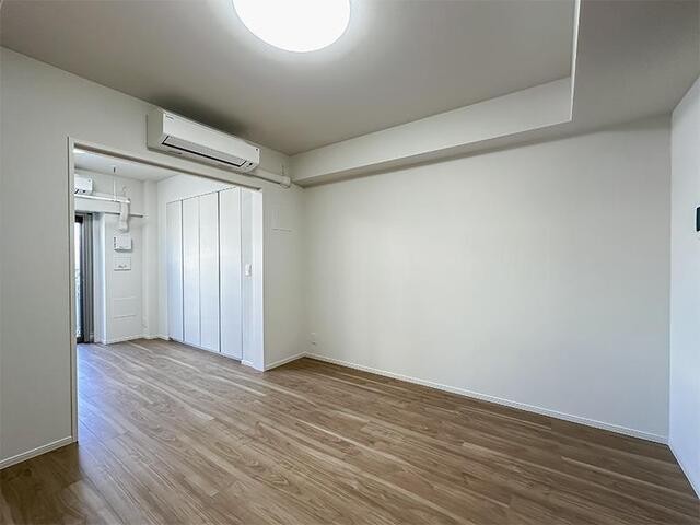 ※写真は同タイプ住戸です。(居間)