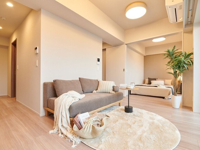 ※写真は同タイプ住戸です。(居間)