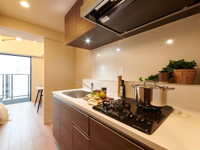 ※写真は同タイプ住戸です。(キッチン)