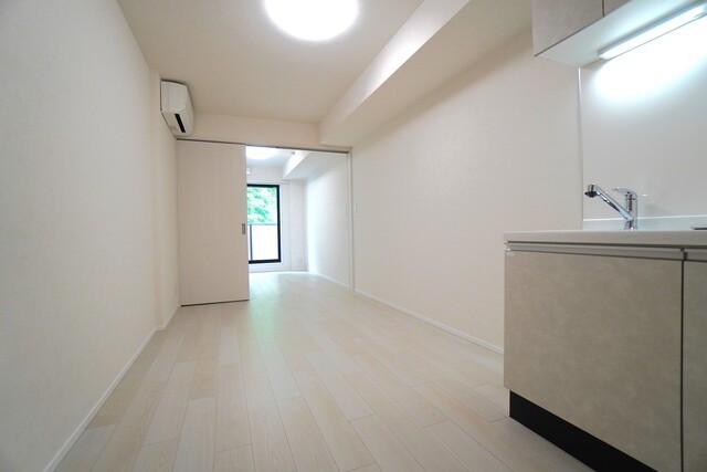 ※写真は同タイプ住戸です。(居間)