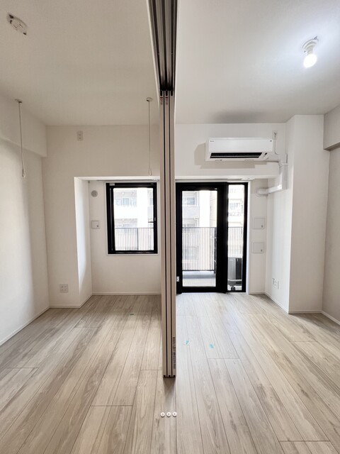 ※写真は同タイプ住戸です。(居間)