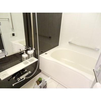※写真は同タイプ住戸です。(風呂)