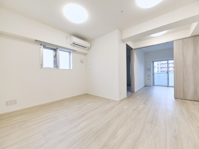 ※写真は同タイプ住戸です。(居間)