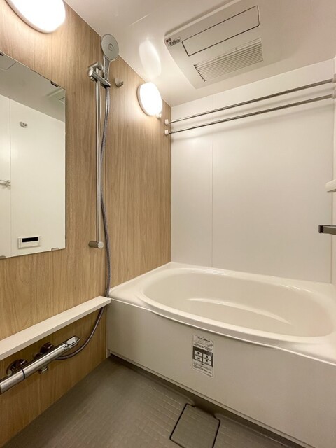 ※写真は同タイプ住戸です。(風呂)