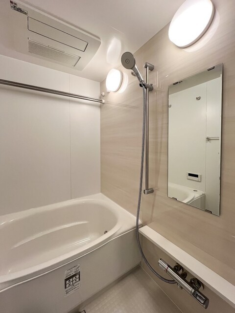※写真は同タイプ住戸です。(風呂)