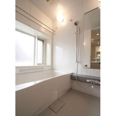 ※写真は同タイプ住戸です。(風呂)