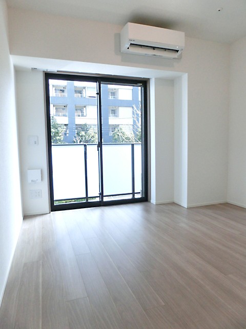 ※写真は同タイプ住戸です。(居間)