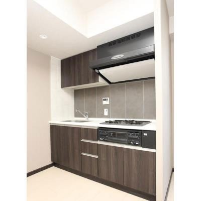 ※写真は同タイプ住戸です。(キッチン)