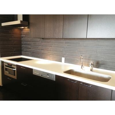 ※写真は同タイプ住戸です。(キッチン)