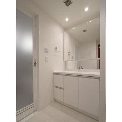 ※写真は同タイプ住戸です。(内装)